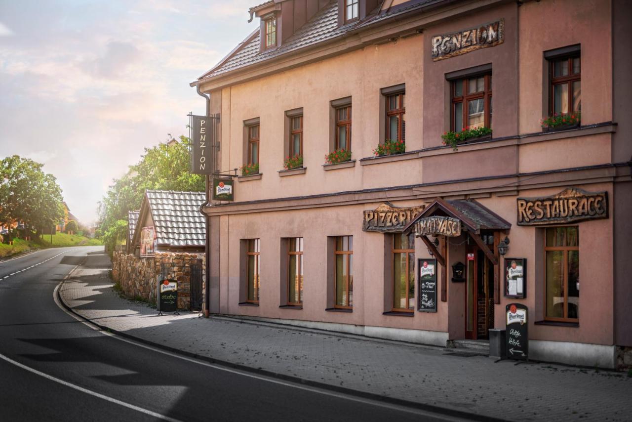 U Matyase Hotell Stod Exteriör bild