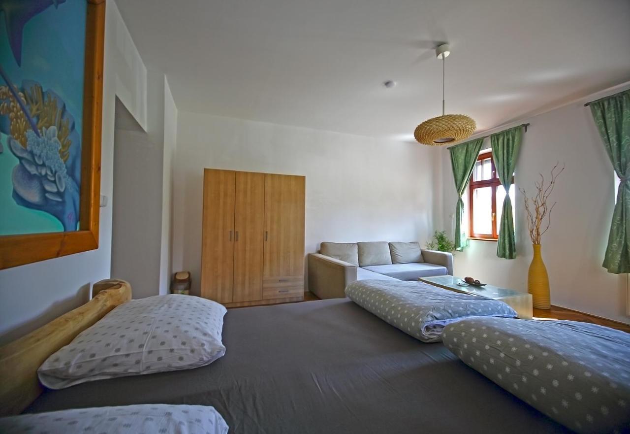 U Matyase Hotell Stod Exteriör bild